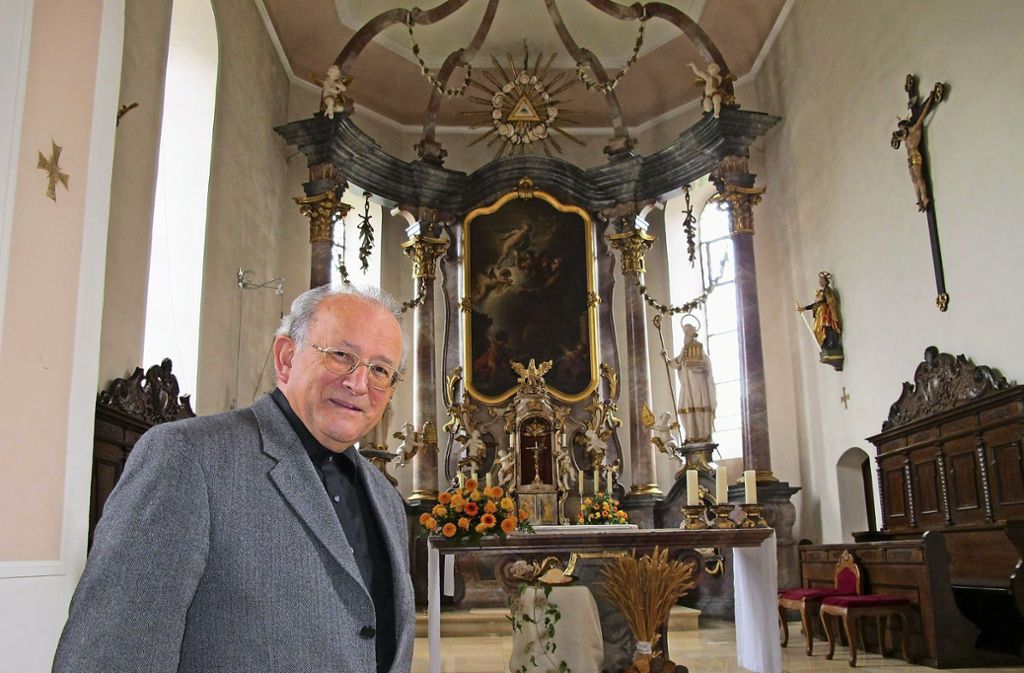 HofenZu dem Jubiläum kommt er am 8. Juli in die Sankt Barbara Kirche: Der beliebte Geistliche lebte 40 Jahre in Stuttgart