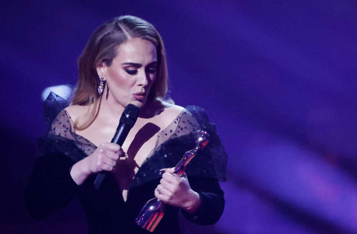 Brit Awards: Bei gerührter Adele fließen die Tränen