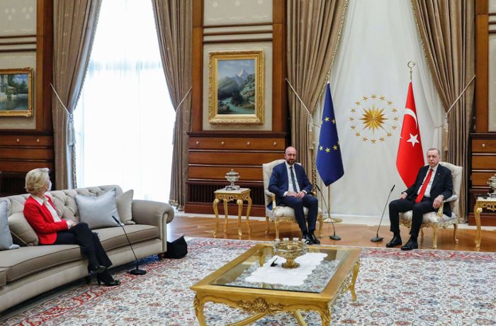 Von der Leyen auf dem Sofa: Türkei verteidigt Sitzordnung bei Treffen mit der EU