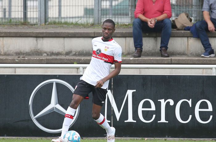 VfB Stuttgart Transfermarkt: Momo Cissé wird nach Krakau verliehen