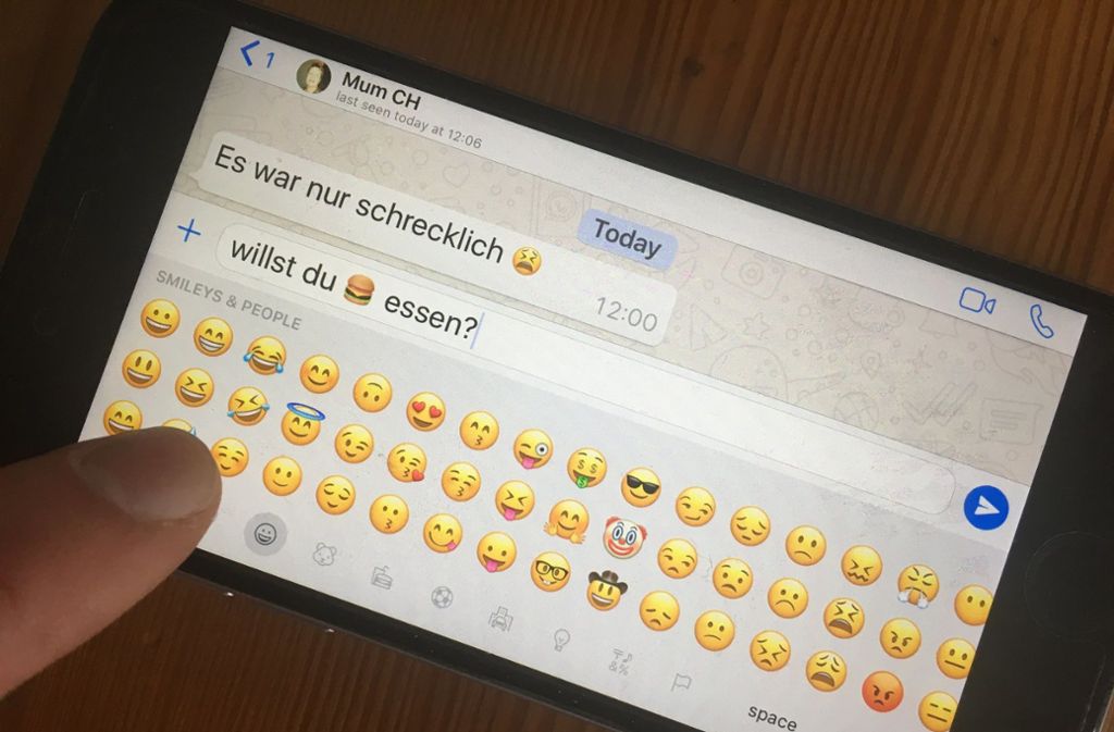 Neue Emojis 2020: Wie entstehen die kleinen Symbole auf unseren Handys?
