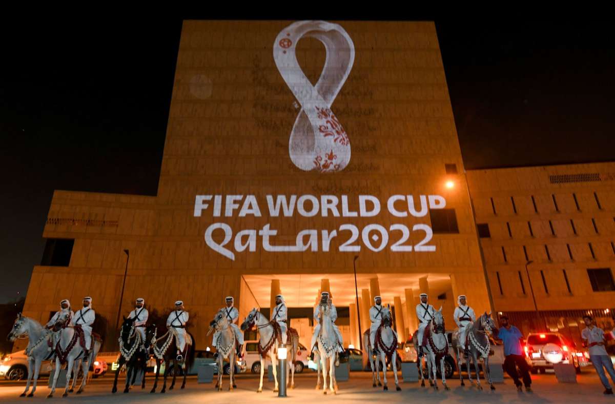 Weltmeisterschaft in Katar: Viele sehen das Turnier kritisch. Foto: dpa/Christian Charisius