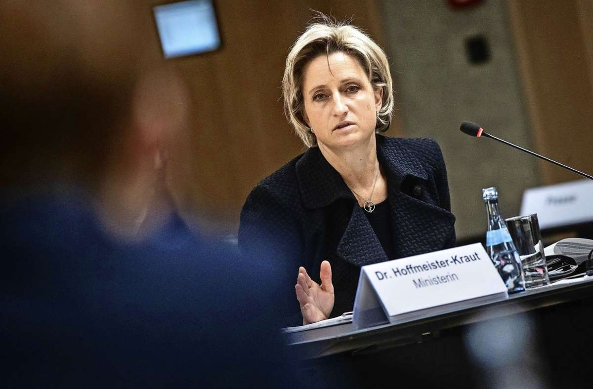 Nach Expo-Debakel: SPD will Rücktritt von Wirtschaftsministerin Hoffmeister-Kraut
