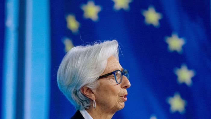EZB schließt Zinserhöhung 2022 nicht aus
