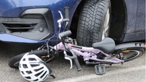 Achtjährige bei Zusammenstoß mit BMW schwer verletzt