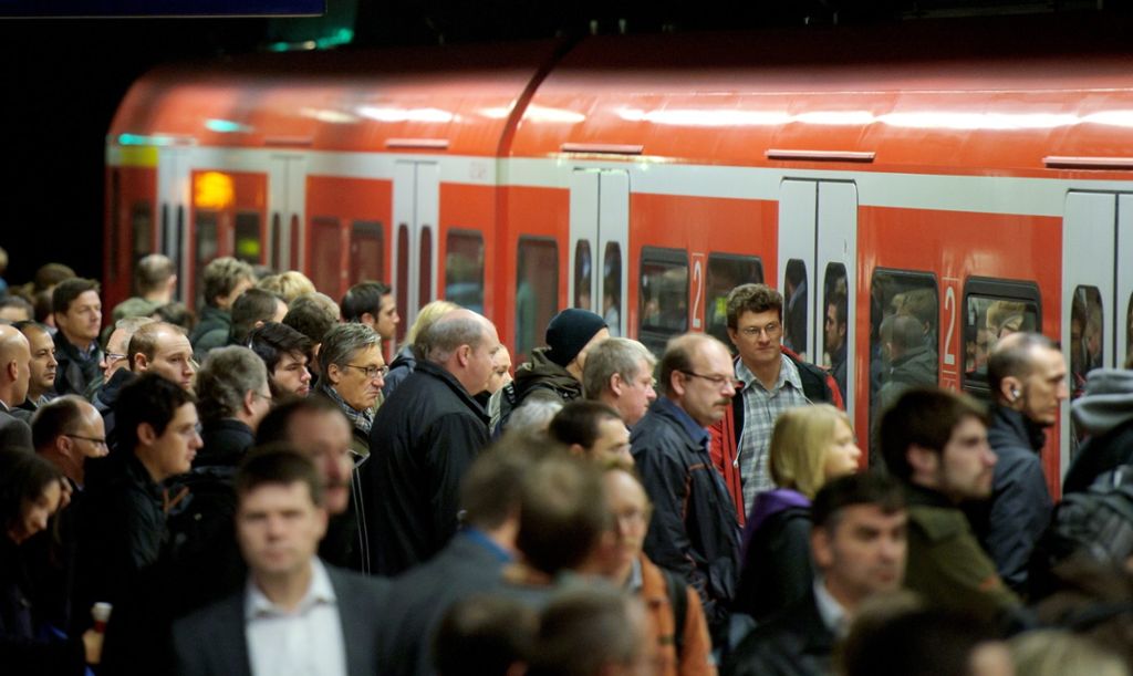 15-Minuten-Takt der S-Bahn in Stuttgart wird ausgebaut: Neuer Fahrplan der Bahn im Südwesten