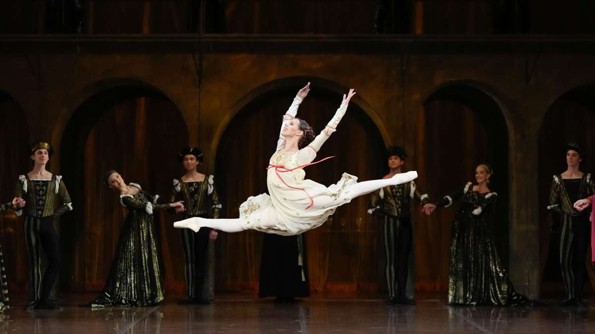 Stuttgarter Ballett: Magazin-Leser wählen Elisa Badenes zur Tänzerin des Jahres