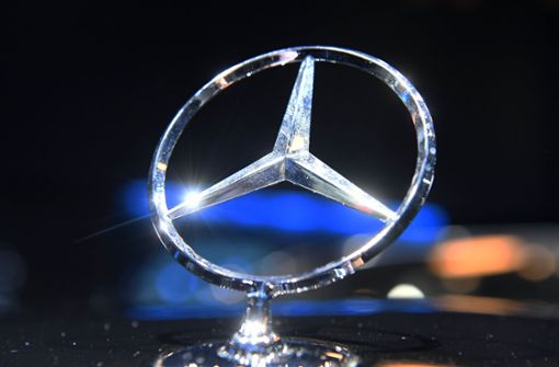 Mercedes muss einem Bericht zufolge Autos zurückrufen. (Symbolbild) Foto: dpa/Uli Deck