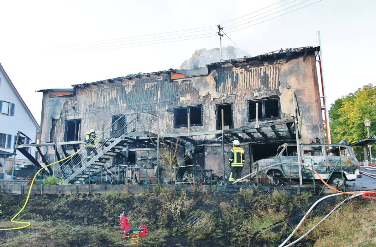 Gschwend im Ostalbkreis: 800.000 Euro Schaden bei Wohnhausbrand