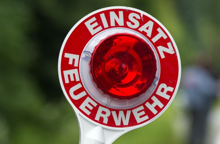 Kraichtal bei Karlsruhe: Scheunenbrand verursacht 100 000 Euro Schaden