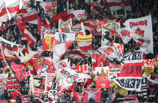 Die Fans des VfB Stuttgart waren treu in den vergangenen Jahren – ihr Verhältnis zum Verein war dennoch stark belastet. Foto: Baumann