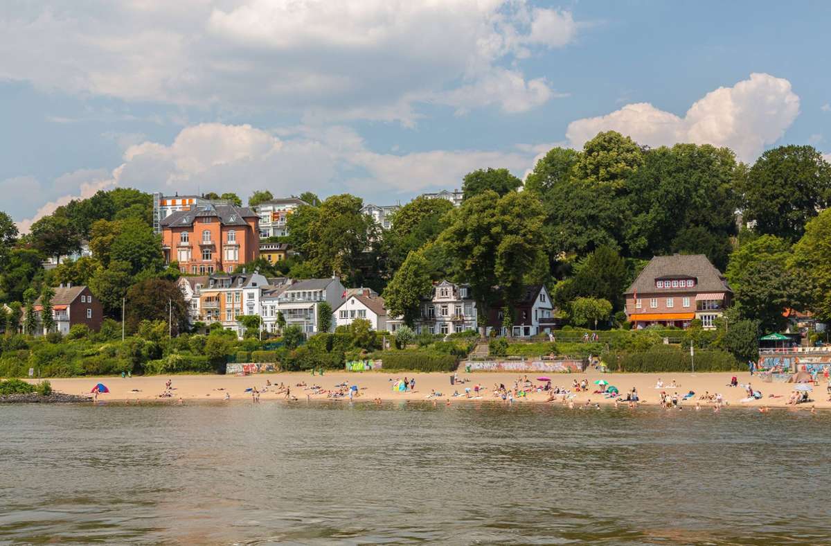 Stadtstrand in Blankenese: Hamburgs Riviera
