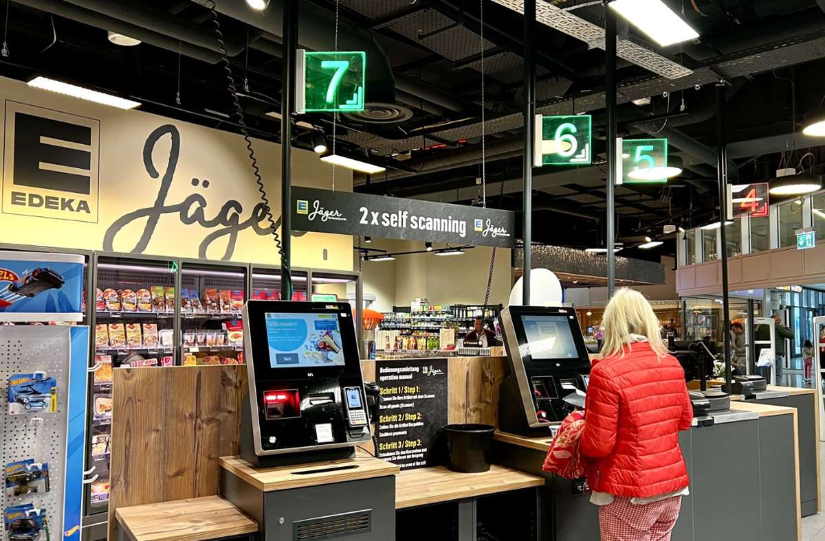 Einkaufen in Stuttgart: Der Supermarkt am Flughafen schließt nicht mehr