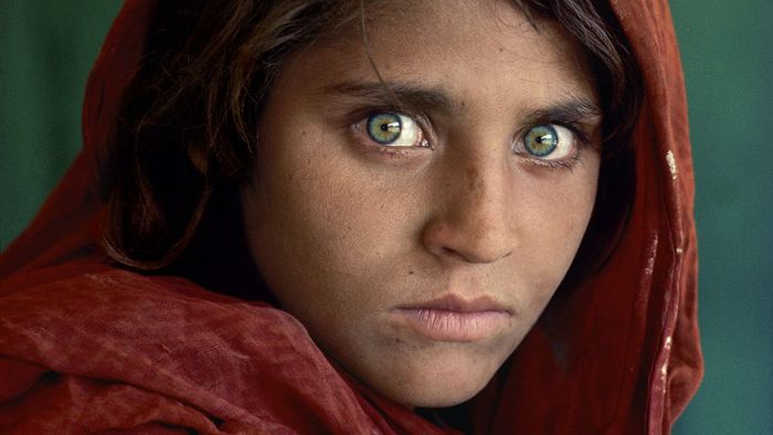 Wiedersehen mit Steve McCurrys  „Afghanisches Mädchen“
