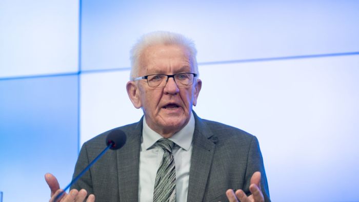 Ministerpräsident Kretschmann ruft zum Sparen auf