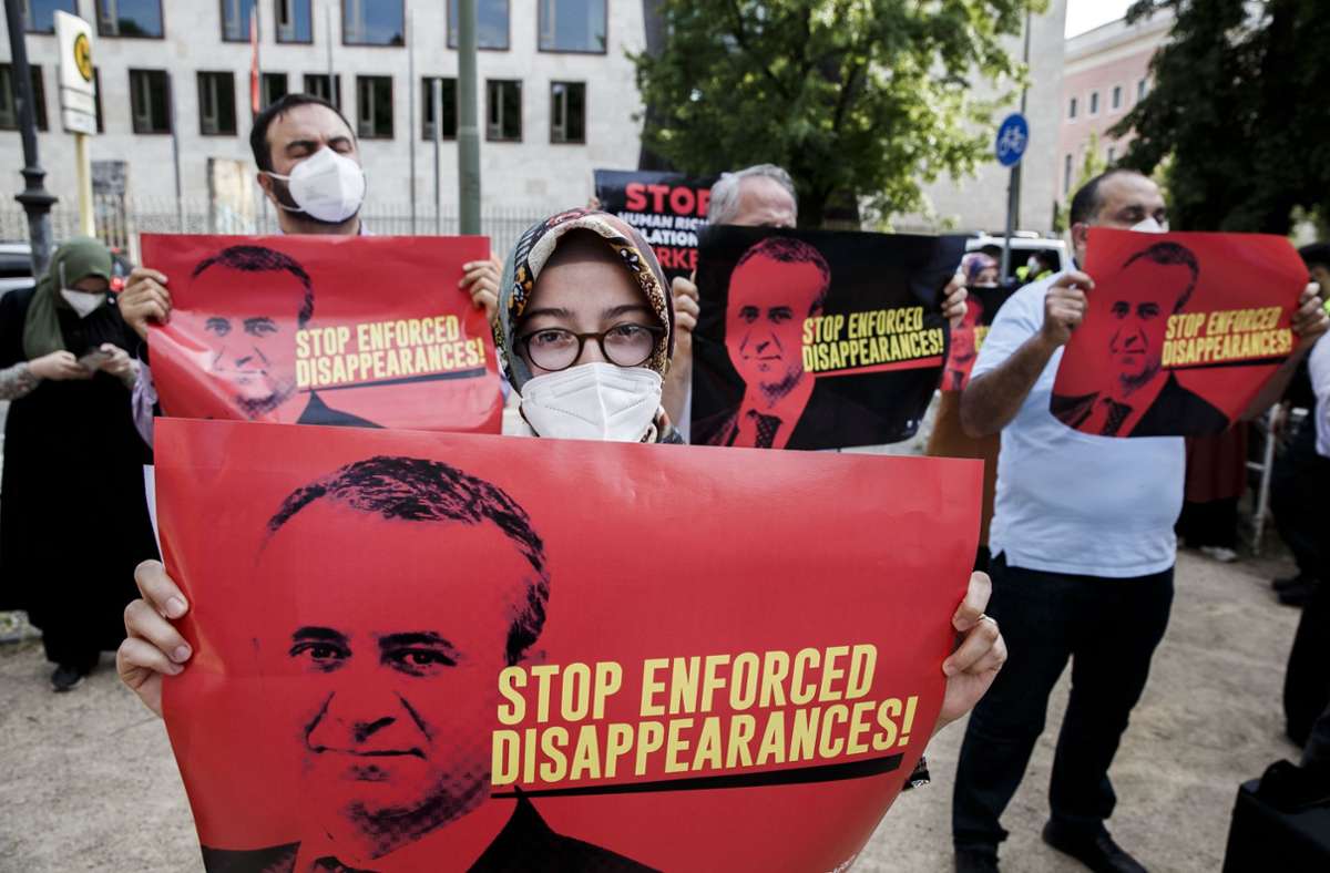 Türkische Oppositionelle: Angst vor Erdogans langem Arm