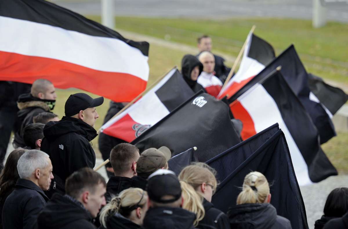 „Ersatzsymbol des Hakenkreuzes“: Südwest-SPD fordert Verbot der Reichsflagge