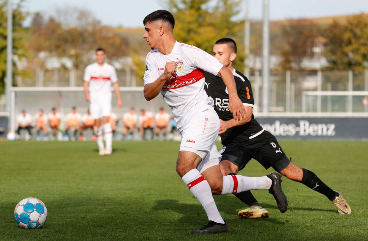 Fußball-Regionalliga: Boziaris schießt den VfB Stuttgart II gegen Fulda zum Sieg