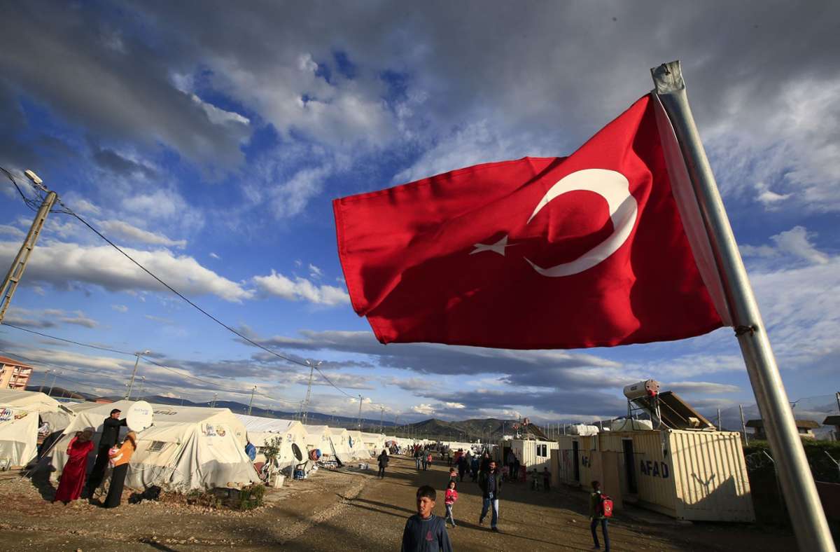 Syrische und afghanische Flüchtlinge sind in der Türkei nicht mehr willkommen. Foto: AP/Lefteris Pitarakis