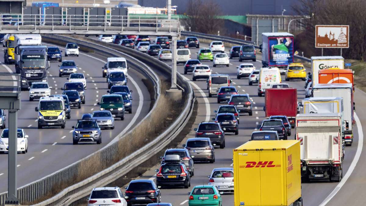 Autobahnen in Baden-Württemberg: Schulferien enden – ADAC warnt vor Staus am Wochenende
