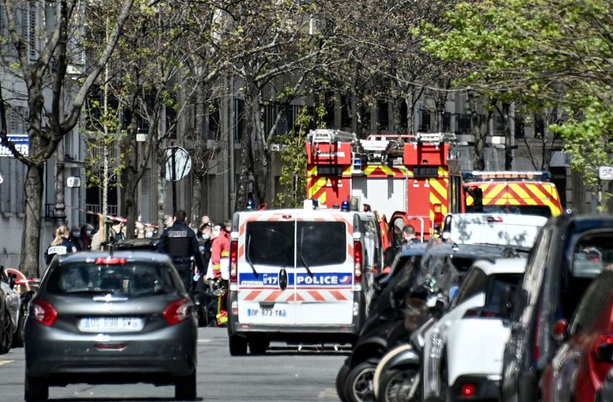 Bluttat in Frankreich: Schüsse vor Krankenhaus in Paris - mindestens ein Toter