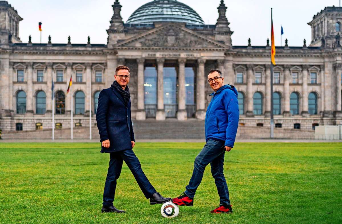 Özdemir und Linnemann über Fußball und Politik: „Auch der FC Bayern hat Interesse an einer starken Liga“