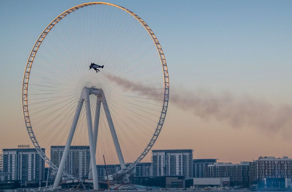 Mit Jetpack in Dubai: „Jetman“ stellt neuen Flug-Weltrekord auf