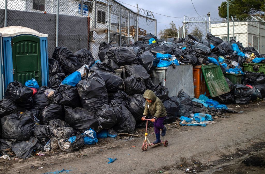 Flüchtlinge in Griechenland: Trotz Coronavirus – EU-Kommissarin hofft auf Umsiedlung der Kinder