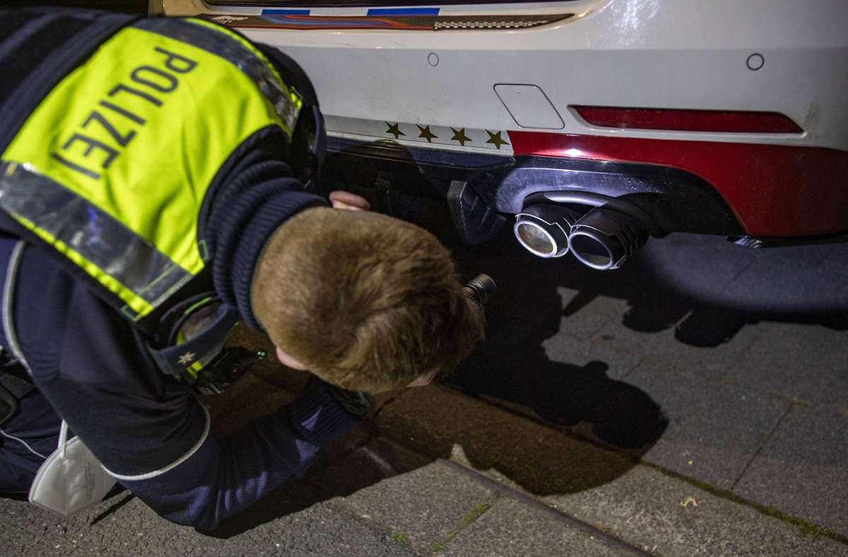 Pforzheim: Polizei überprüft Tuningszene – viele Verstöße