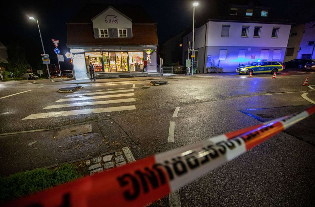 Kreisverkehr in Esslingen: Mann bei Auseinandersetzung zweier Gruppen angeschossen