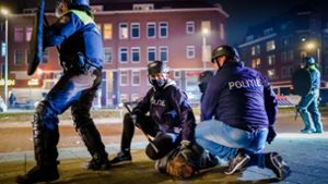 Schwere Unruhen in Rotterdam – zehn Polizisten verletzt