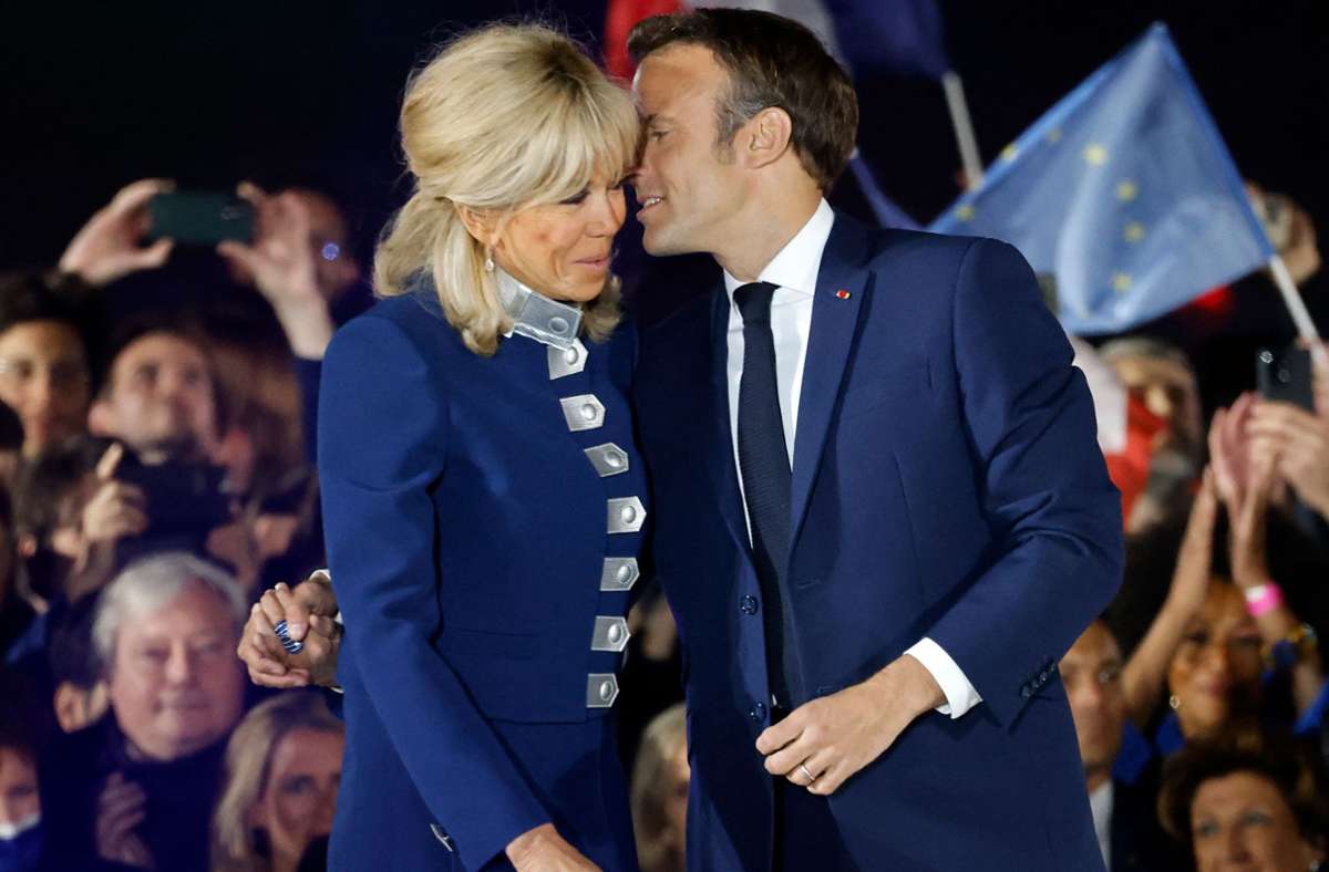 Brigitte Macron: Très chic, Madame!