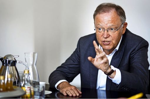 Kämpft um seine Wiederwahl: Ministerpräsident Stephan Weil Foto: dpa/Moritz Frankenberg