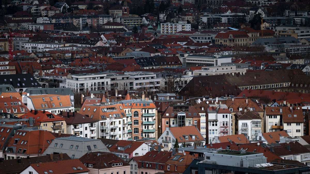 Wohnen  in Stuttgart: Mieterverein fordert Klimaschutz ohne Zusatzkosten