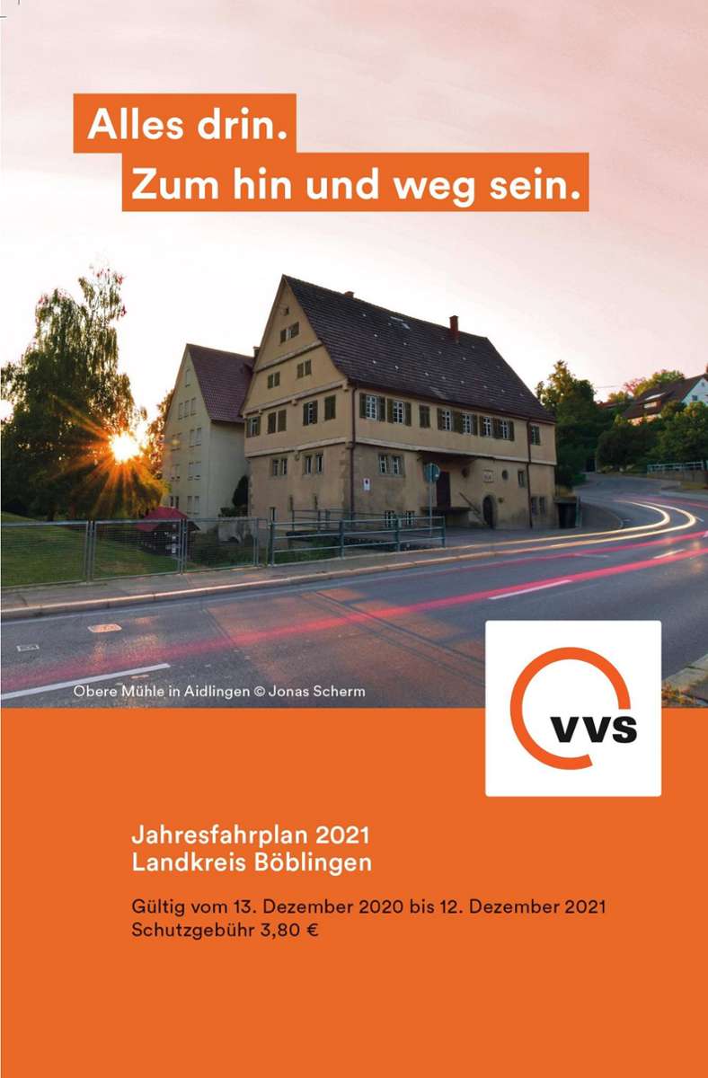 Zum letzten Mal gibt es das VVS-Fahrplanbuch: Die Titelseite der Ausgabe  für den Kreis Böblingen ziert die Mühle in Aidlingen.