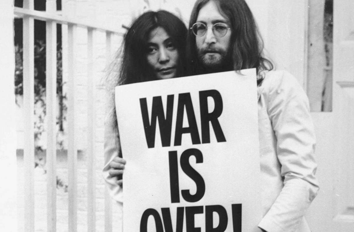 Ex-Beatle John Lennon: Kassette  mit unveröffentlichtem Song wird versteigert