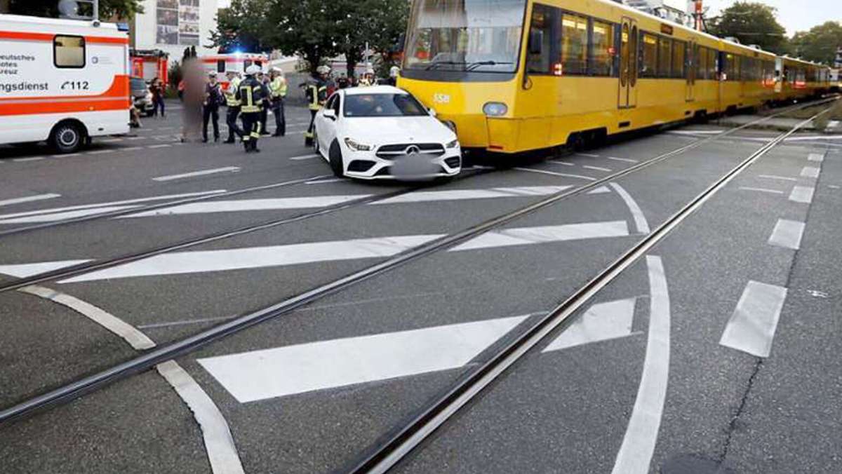 23 Unfälle mit Stadtbahnen: SSB und Stadt entschärfen Chaos-Kreuzung in Bad Cannstatt