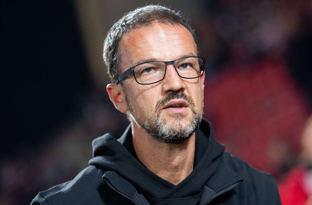 Ex-Sportdirektor des VfB Stuttgart: Eintracht Frankfurt will Sportvorstand Fredi Bobic halten