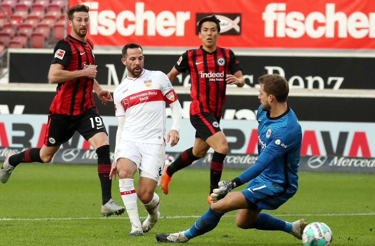 VfB-Kapitän Gonzalo Castro erzielt das zwischenzeitliche 2:0.