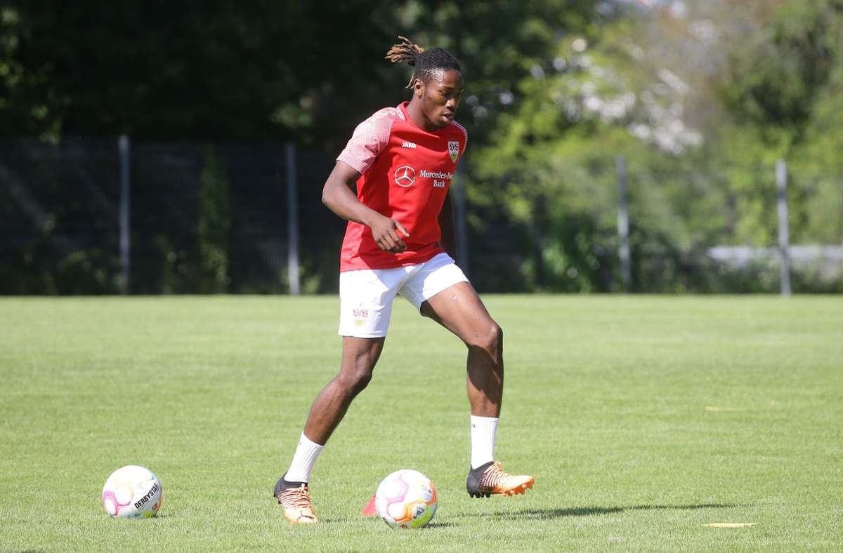 VfB Stuttgart Transfermarkt: Mohamed Sankoh vor Wechsel in die Niederlande