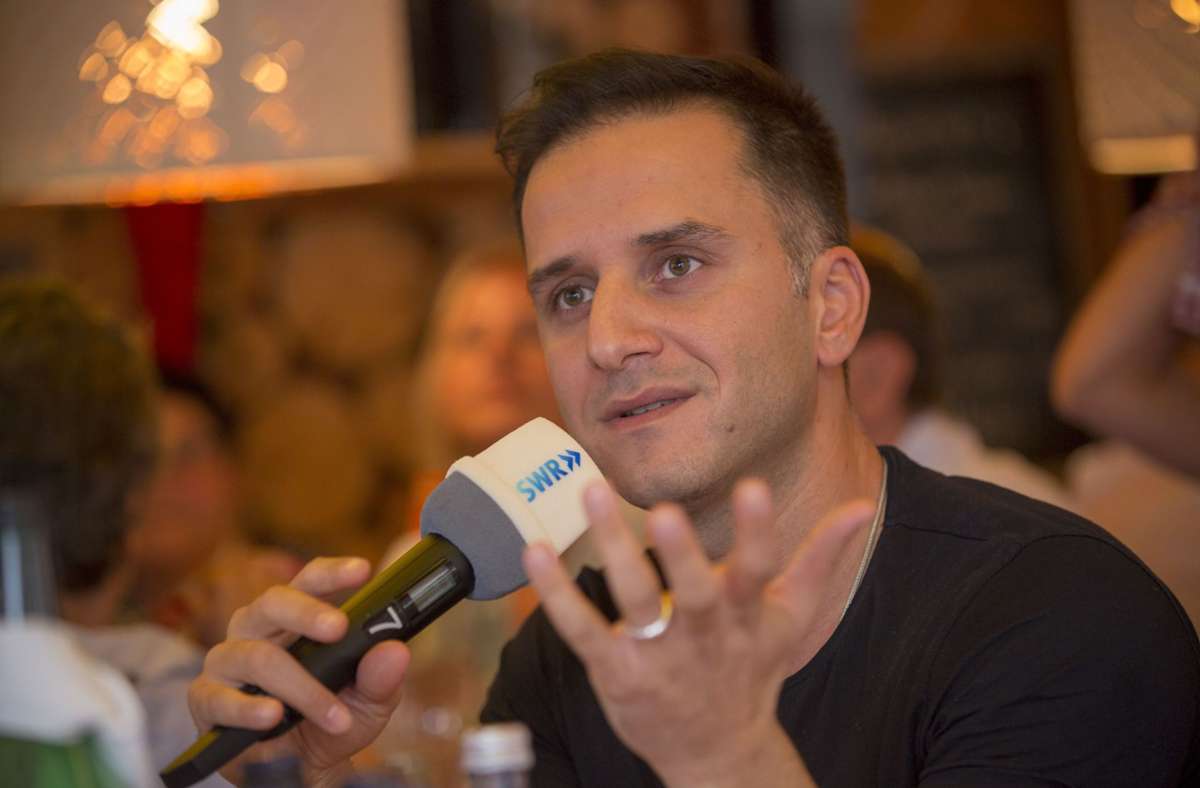 Özcan Cosar: Comedian aus Stuttgart startet eigene Fernsehshow