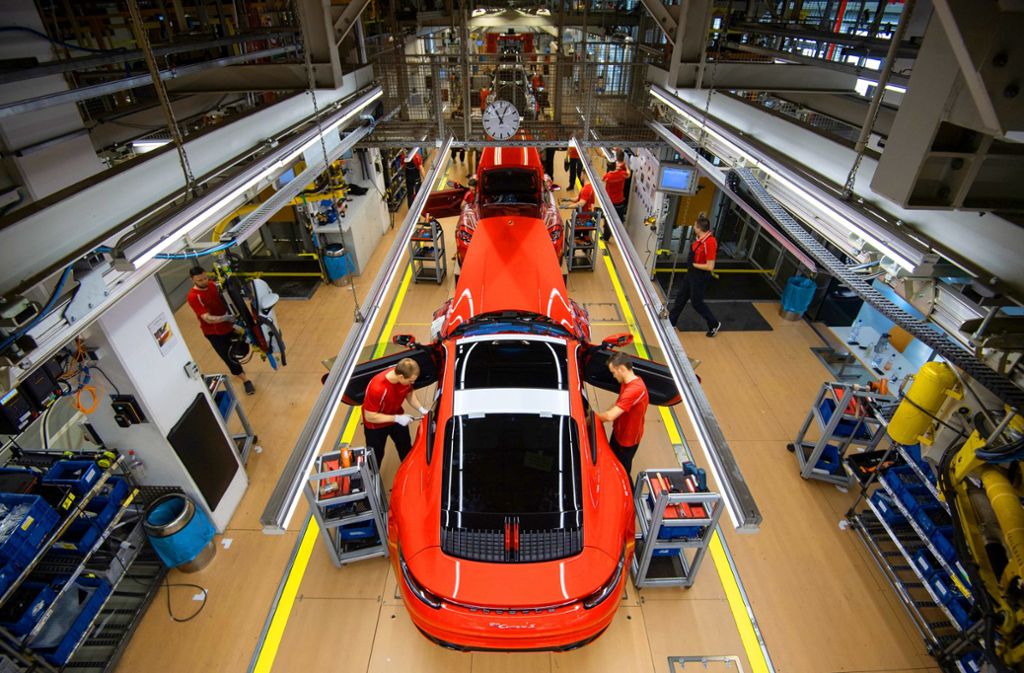 Autobauer plant hohe  Investitionen: Porsche bleibt trotz  Corona zuversichtlich