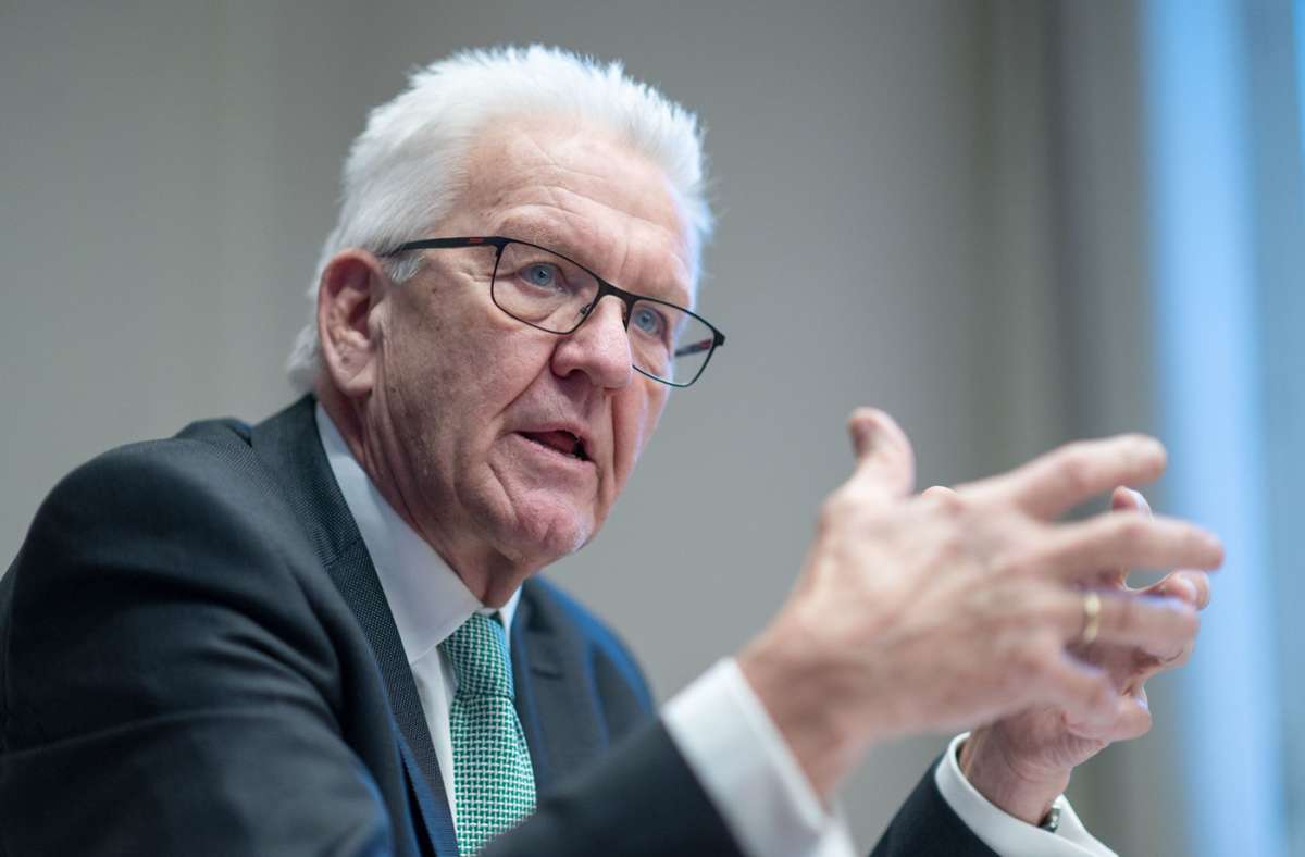 Streit um Impfpflicht: Winfried Kretschmann kritisiert FDP