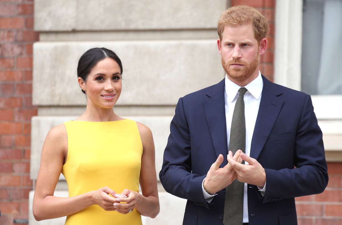 Herzogin Meghan und Prinz Harry zogen sich 2020 aus dem britischen Königshaus zurück. Foto: dpa/Yui Mok
