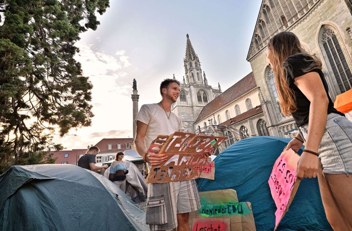 Fridays for Future in Konstanz: Klimacamp bleibt nach Angriff – was die jungen Menschen bewegt