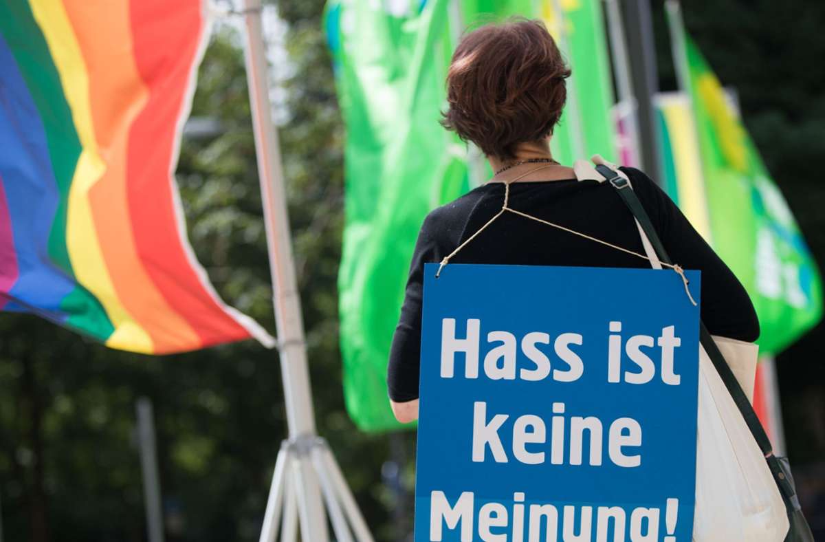 Hasskriminalität: Wie Baden-Württemberg gegen Hass und Hetze kämpft