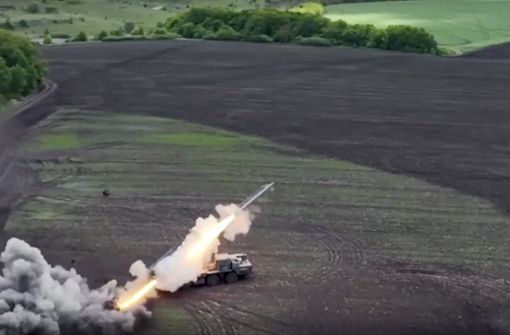 Dieses vom Pressedienst des russischen Verteidigungsministeriums veröffentlichte Foto zeigt einen Mehrfachraketenwerfer des russischen Militärs. Foto: Uncredited/Russian Defense Ministry Press Service/AP/dpa