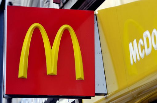 Die Fast-Food-Kette McDonald’s unterstützt eine Klage  gegen die Verpackungssteuer in Tübingen. (Symbolbild) Foto: dpa/Nick Ansell
