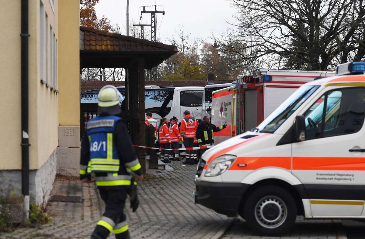 Attacke bei Fahrt nach Nürnberg im Jahr 2021: ICE-Messerangreifer zu langer Haftstrafe verurteilt
