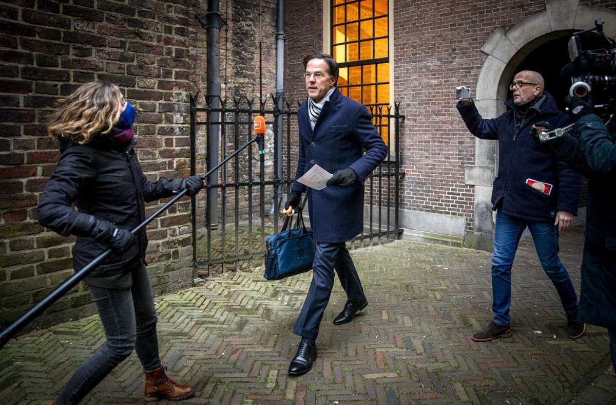 Nach Beihilfen-Affäre: Niederländische Regierung zurückgetreten